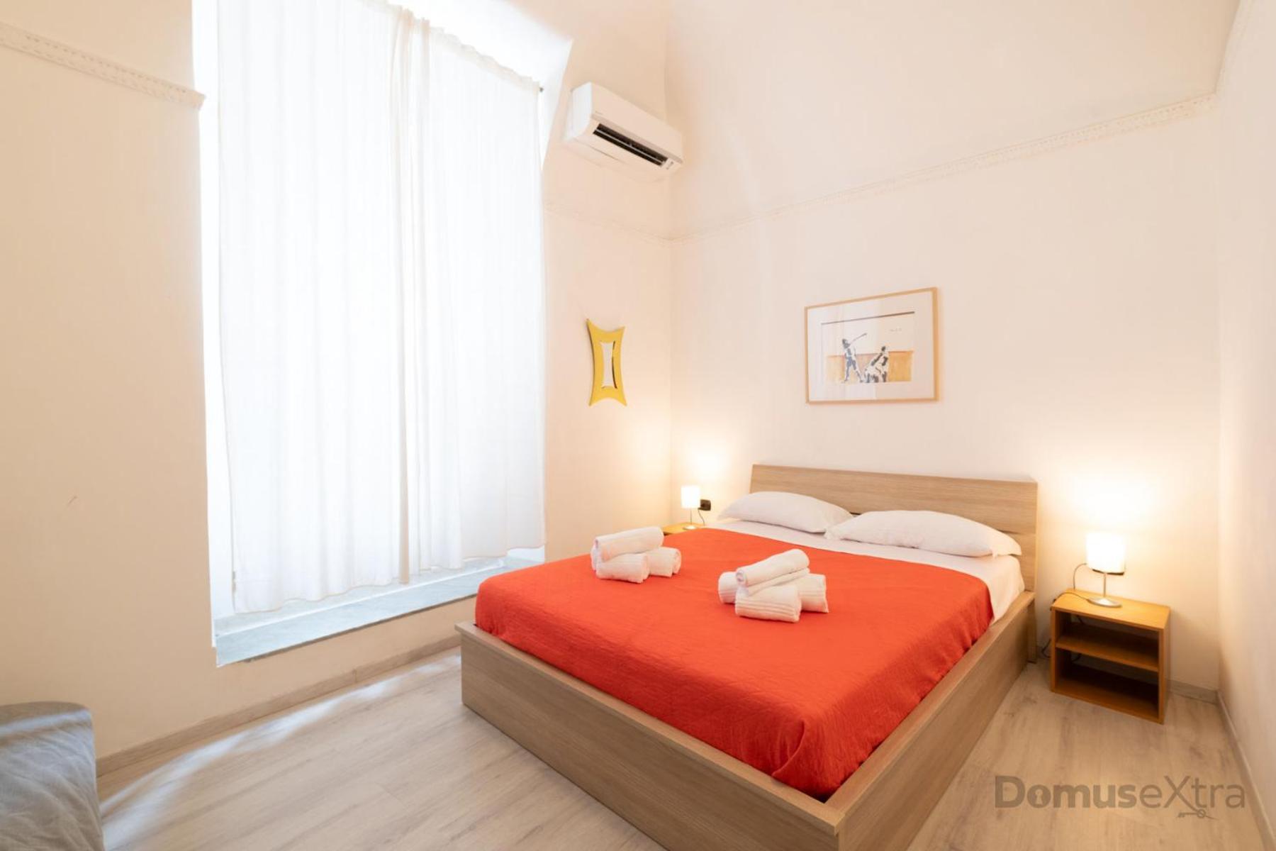 Villari Guest House By Domusextra نابولي المظهر الخارجي الصورة
